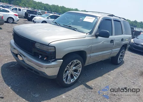 2000 Chevrolet Tahoe All New Ls z USA, uszkodzony, nr VIN 1GNEK13T3YJ133246